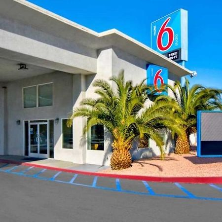 Motel 6 Викторвил Екстериор снимка